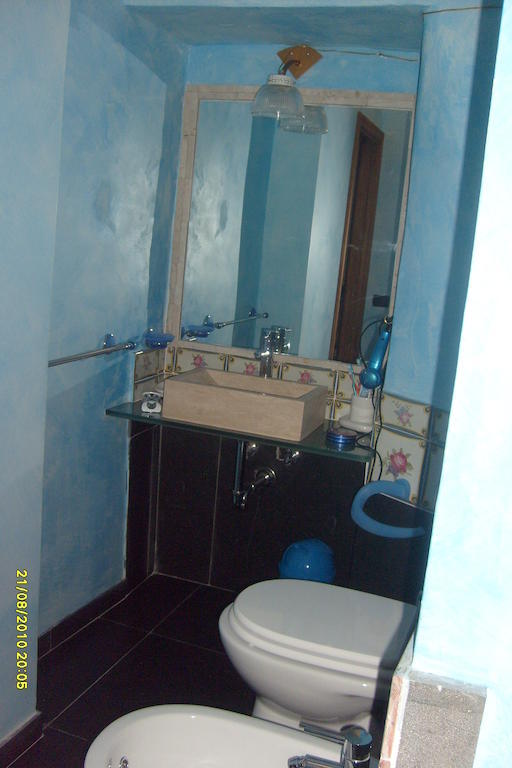 B&B Carolina Plebiscito R. Napoli Ruang foto