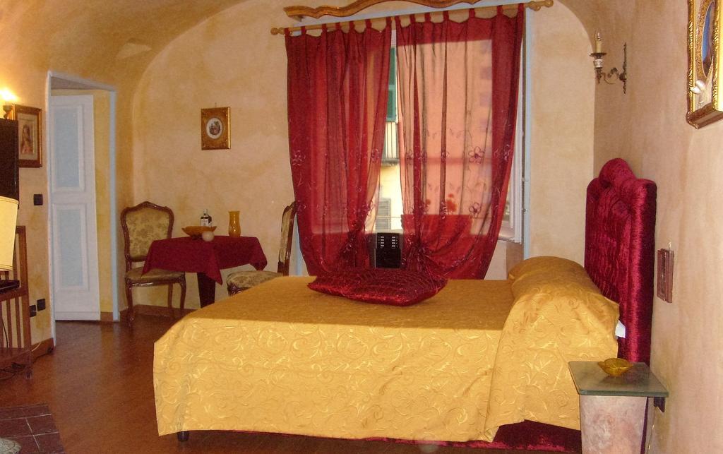 B&B Carolina Plebiscito R. Napoli Bagian luar foto
